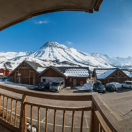 Noemys Chalets Du Hameau Des Aiguilles Aparthotel